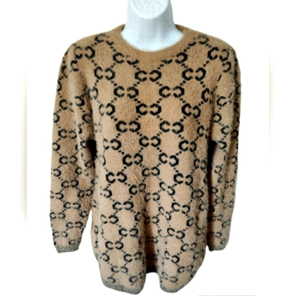 TRIBE Fuzzy Soft Chain Print Crew Neck Sweater Size Medium NWT